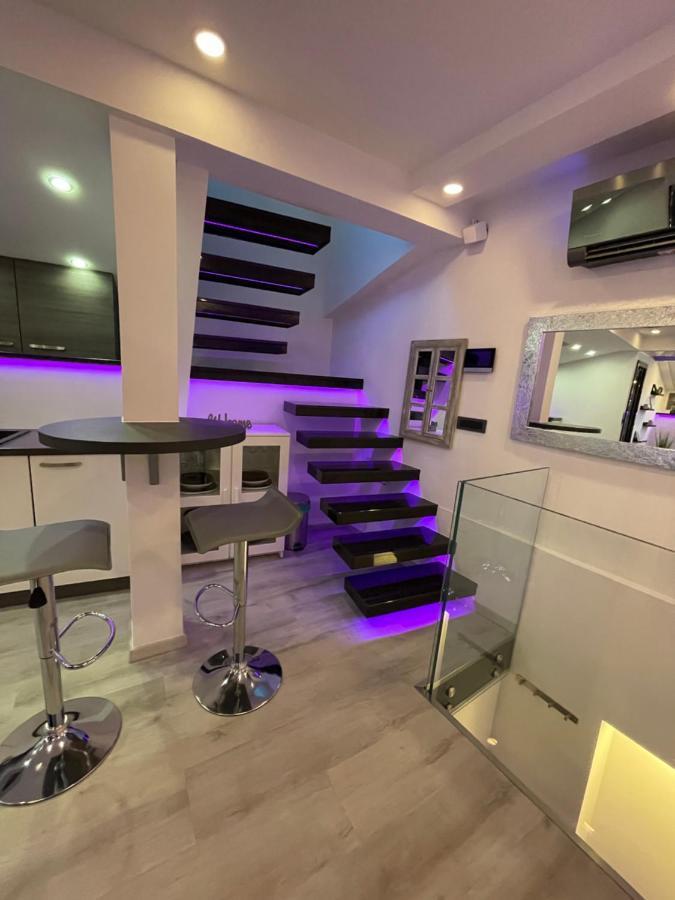 Star Apartment ไพราน ภายนอก รูปภาพ